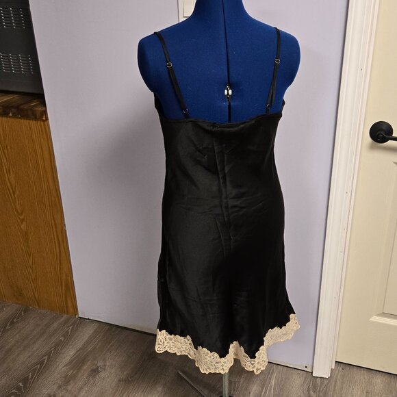 Chasing Unicorns Travellin’ Light Lace and Slip Dress - Noir, L, NWOT - Picture 3 of 4